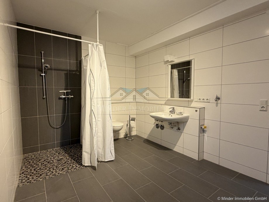 Bad Erdgeschosswohnung Rockenberg