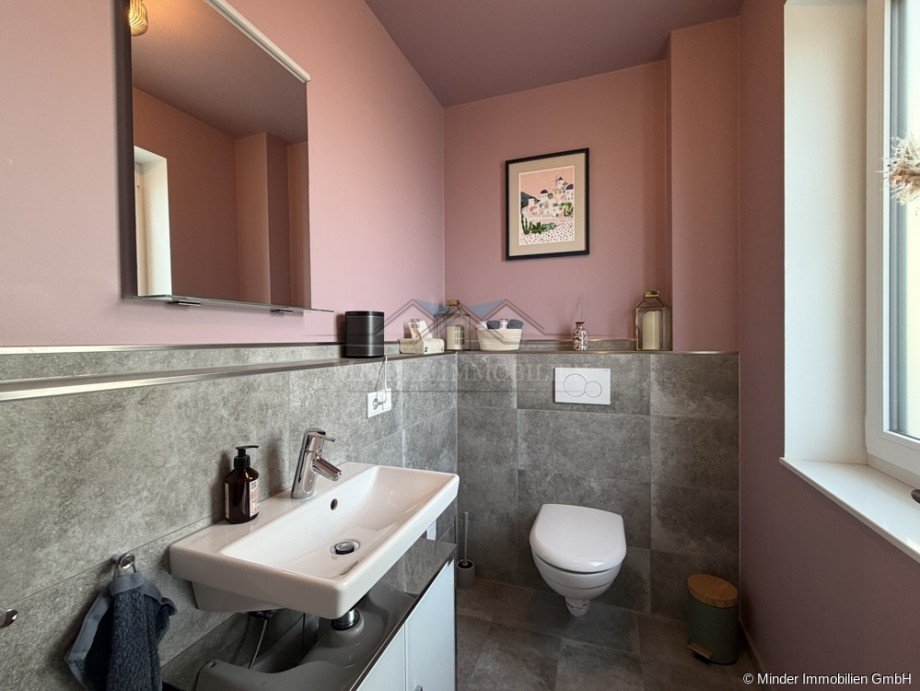 G�ste-WC Doppelhaush�lfte W�llstadt