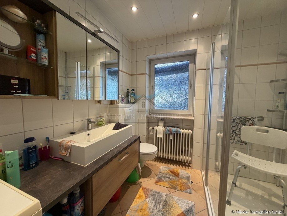 Bad Erdgeschosswohnung M�nzenberg / Gambach (Hessen)