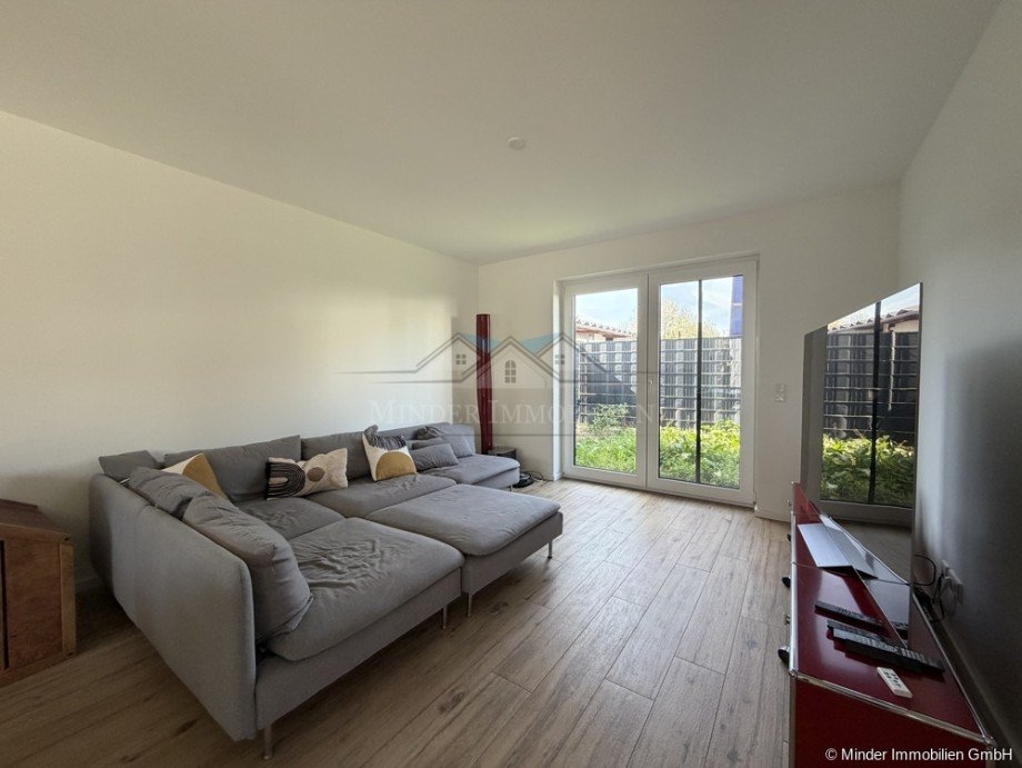 Wohn- und Essbereich Doppelhaush�lfte W�llstadt