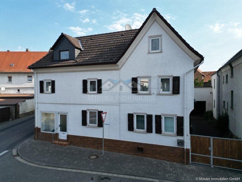 Au�enansicht Zweifamilienhaus Butzbach-Nieder Weisel