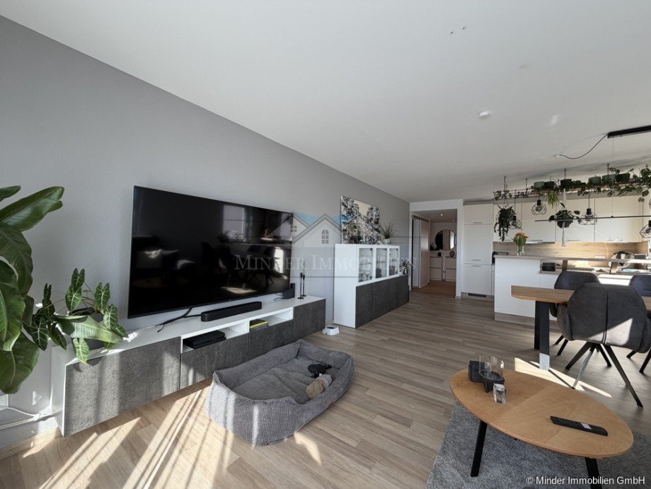 Wohn- und Essbereich Etagenwohnung Butzbach