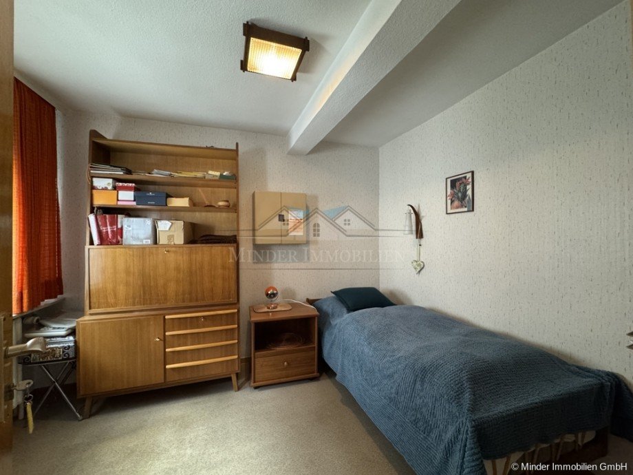 Zimmer - OG Zweifamilienhaus Butzbach-Nieder Weisel