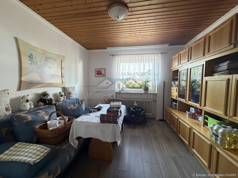 Zimmer Erdgeschosswohnung M�nzenberg / Gambach (Hessen)