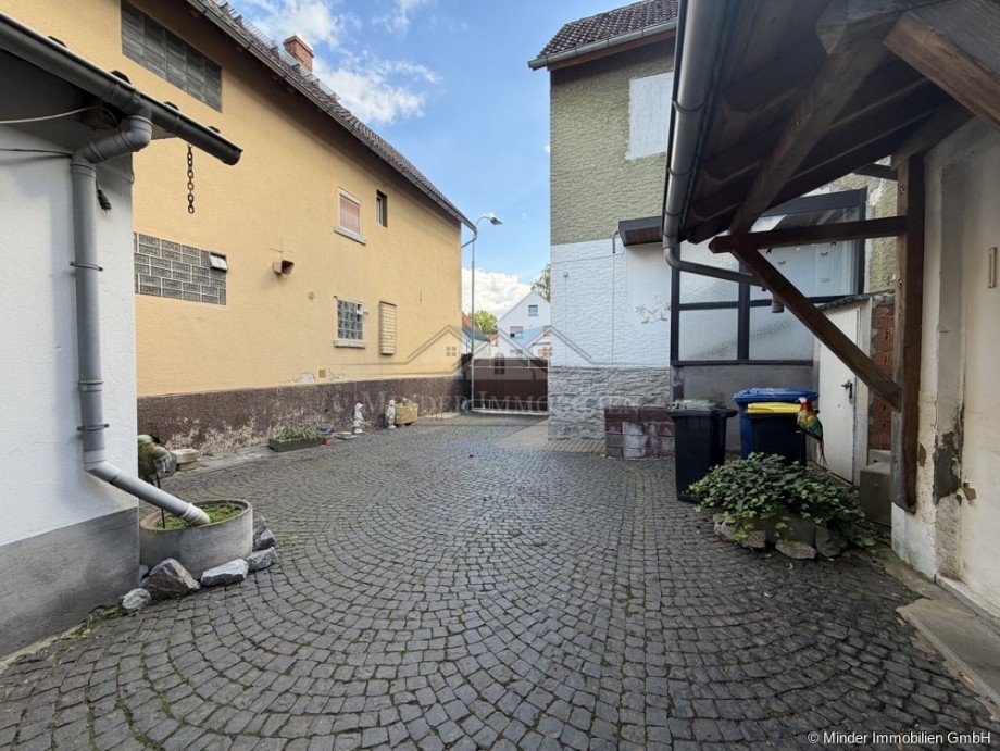 Innenhof Einfamilienhaus Langg�ns