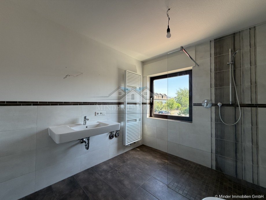 Bad Dachgeschosswohnung Rockenberg / Oppershofen